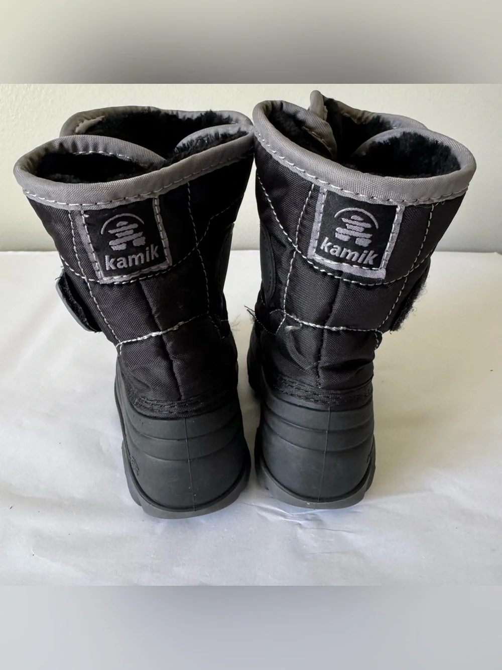 KAMIK Size 6 Toddler Boys Black Fur Lined Winter Pull On Boots